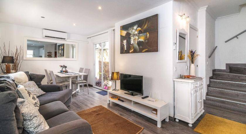 Urbanizacion Pinos Verdes House | 105 m² House ∙ 4 bedrooms ∙ 8 guests