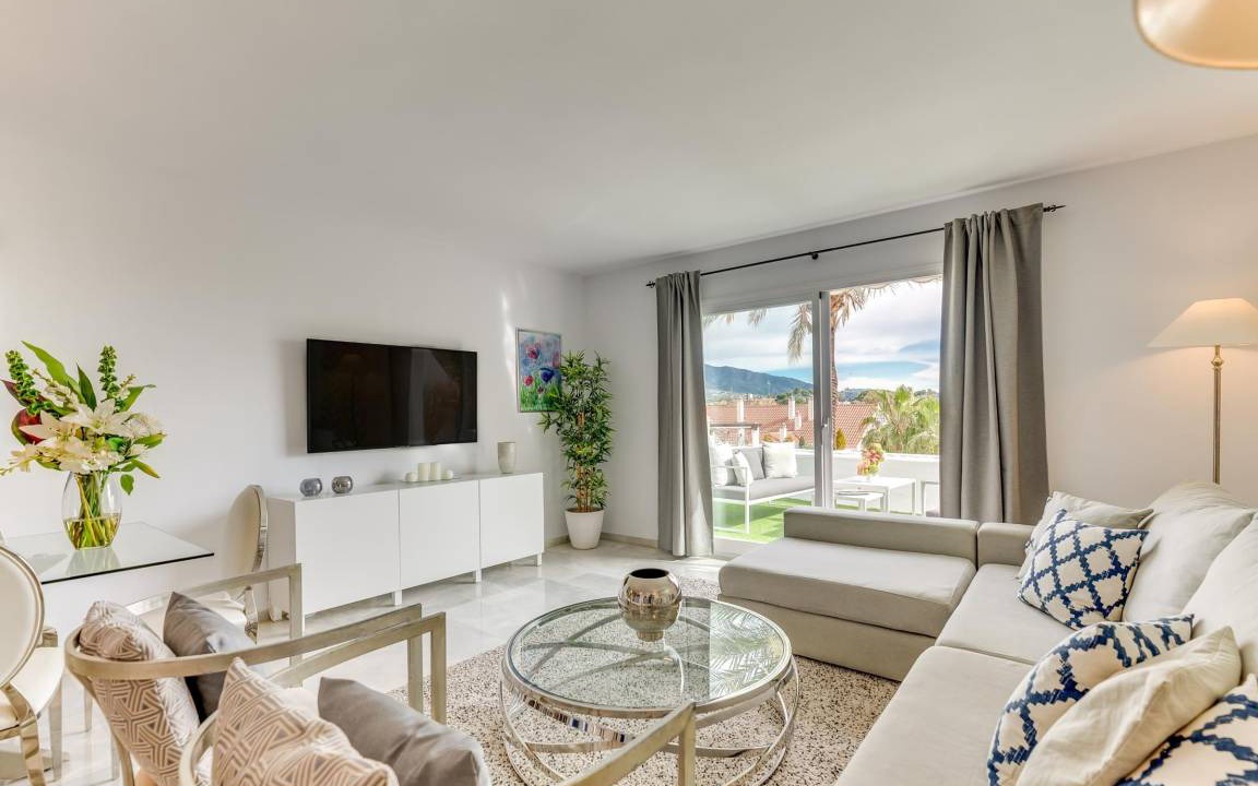 Nueva Andalucia Apartment | 110 m² Apartment ∙ 3 bedrooms ∙ 6 guests