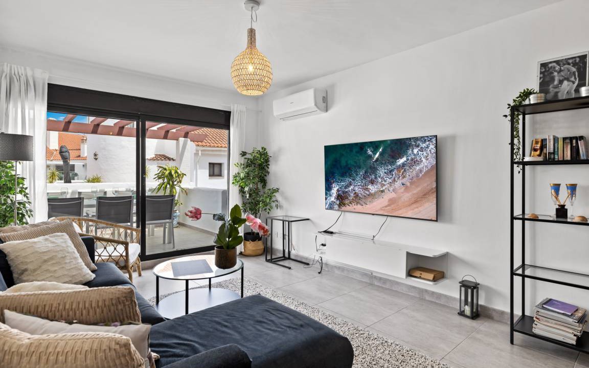 Nueva Andalucia Apartment | 145 m² Apartment ∙ 3 bedrooms ∙ 6 guests