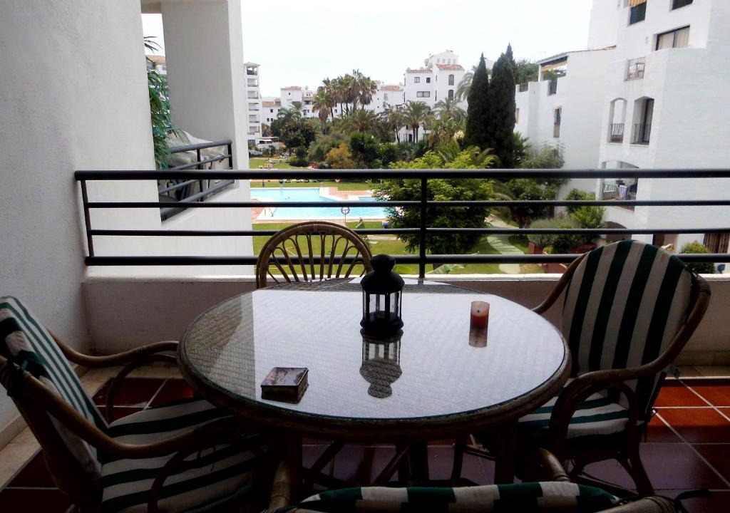 Puerto Banus Apartment | 2 bedrooms appartement at Marbella 500 m away from the beach with private pool furnished balcony and wifi