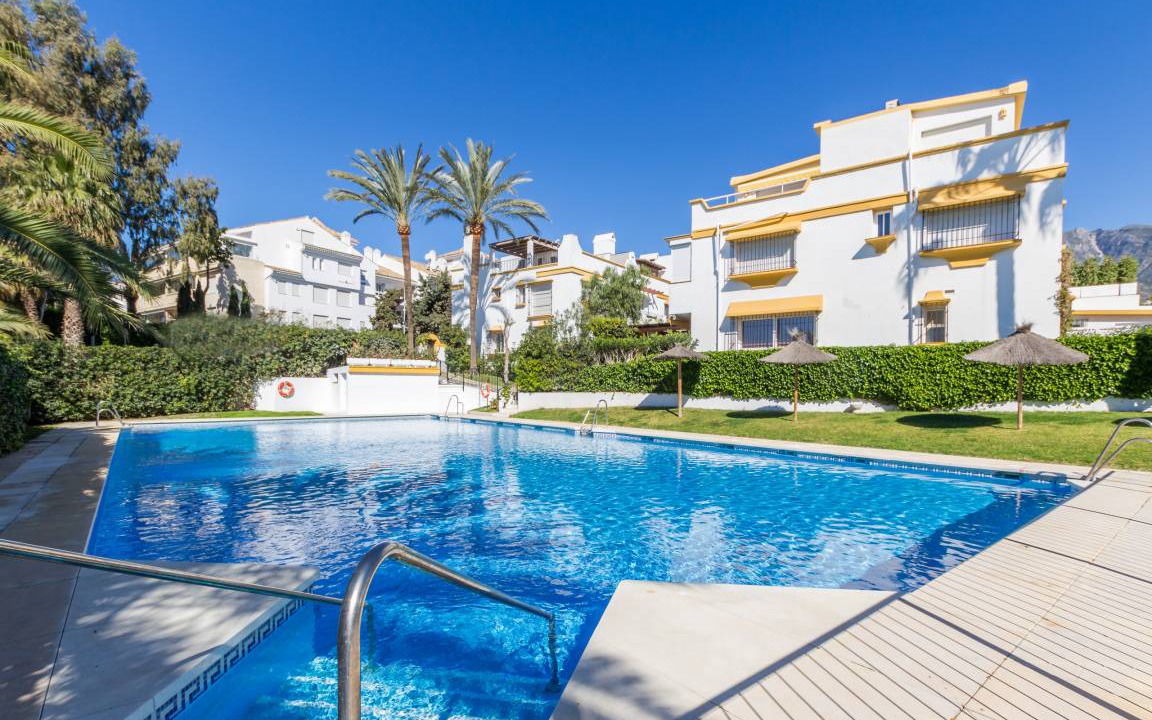 Golden Mile House | 220 m² House ∙ 4 bedrooms ∙ 8 guests