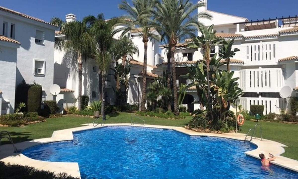 Marbella Apartment | 3 bed Apartment with Free Wifi