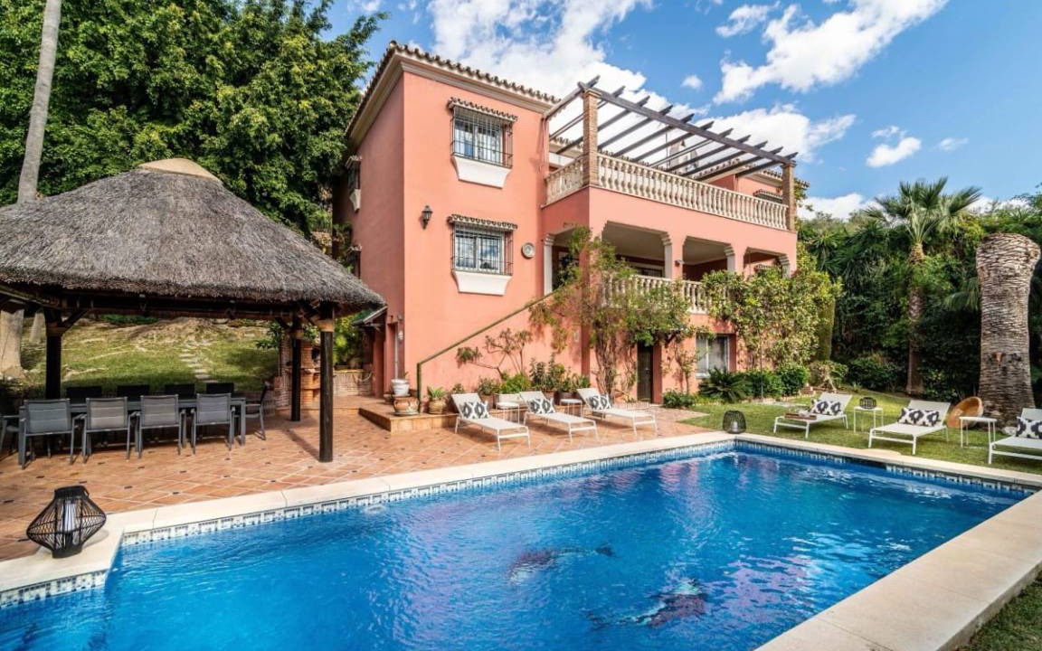Urbanizacion el Rosario Villa | 396 m² Villa ∙ 5 bedrooms ∙ 10 guests