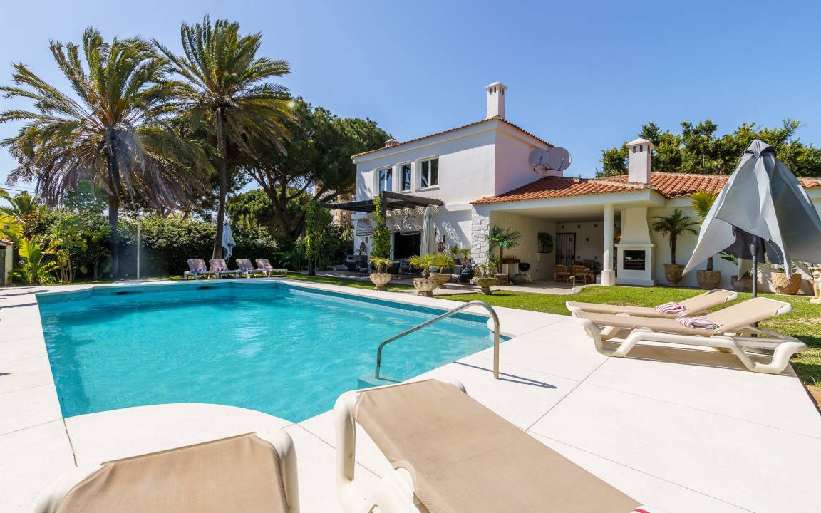 Urbanizacion Marbessa Villa | 433 m² Villa ∙ 5 bedrooms ∙ 10 guests