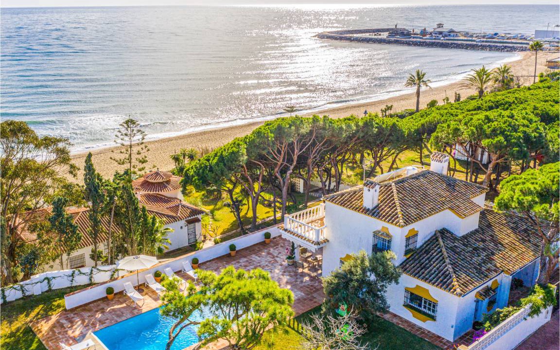 Marbella House | 450 m² House ∙ 5 bedrooms ∙ 10 guests