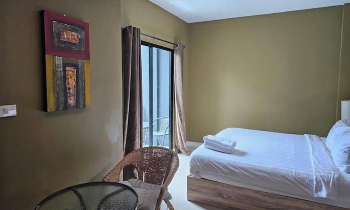 Thung Song Hong Apartment | 4thFl LanternSuites&maid Service