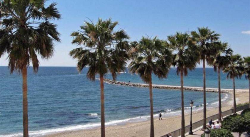 Golden Mile Apartment | 70 m² Apartment ∙ 1 bedroom ∙ 4 guests