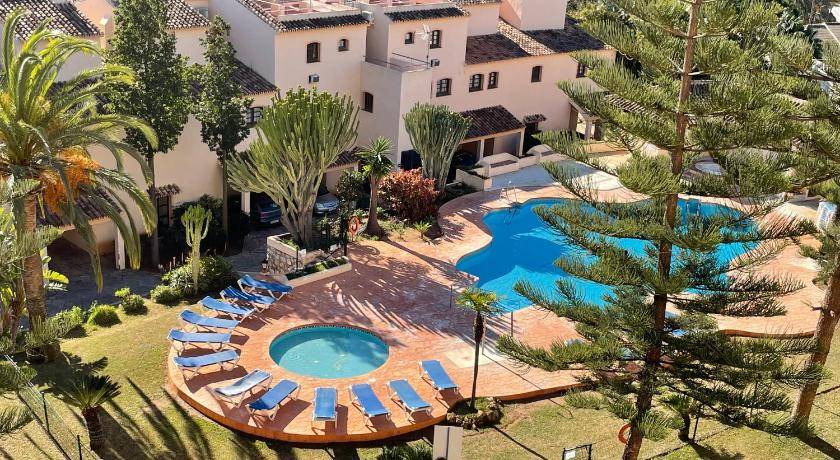 Urbanizacion Pinos Verdes Apartment | 80 m² Apartment ∙ 3 bedrooms ∙ 127 guests