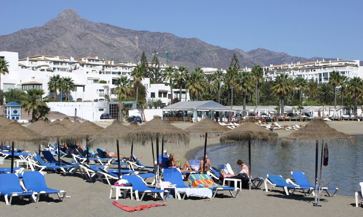 Puerto Banus Apartment | Beachside Puerto Banus Stunning Apartment 312