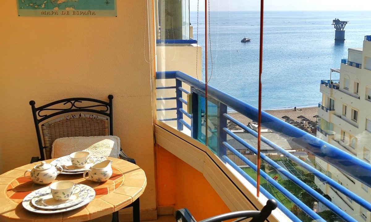 Marbella Apartment | Beautiful Apartment on the beach 100
