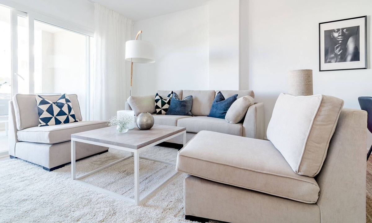 Nueva Andalucia Apartment | Casa Albatross I by Roomservices