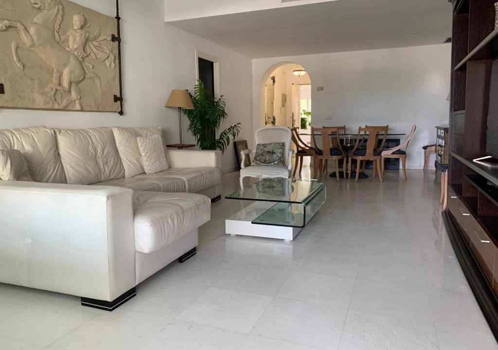 Puerto Banus Apartment | las gaviotas