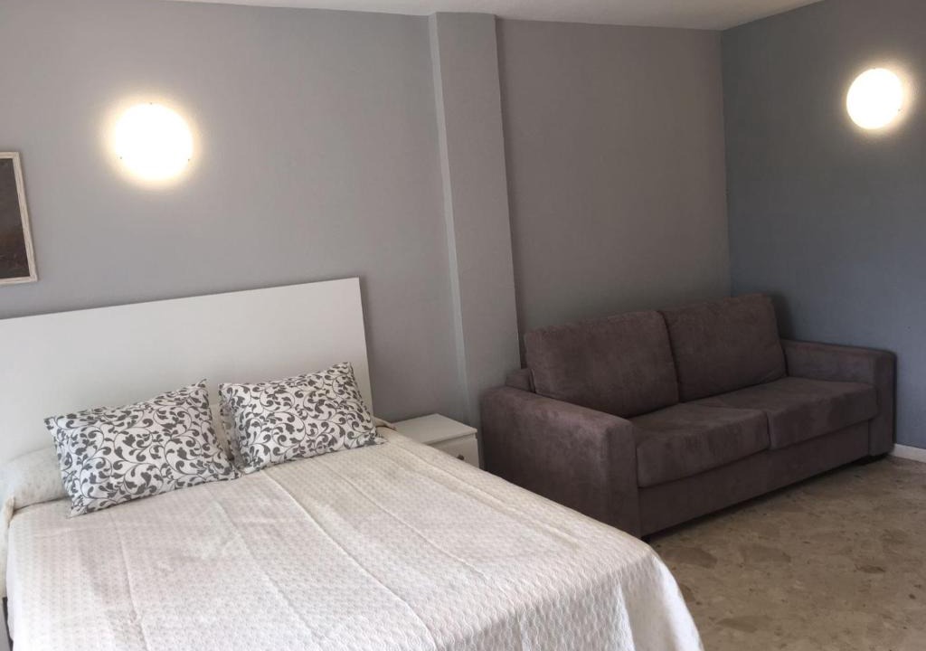 Marbella Apartment | Lovely studio with pool & close to the beach