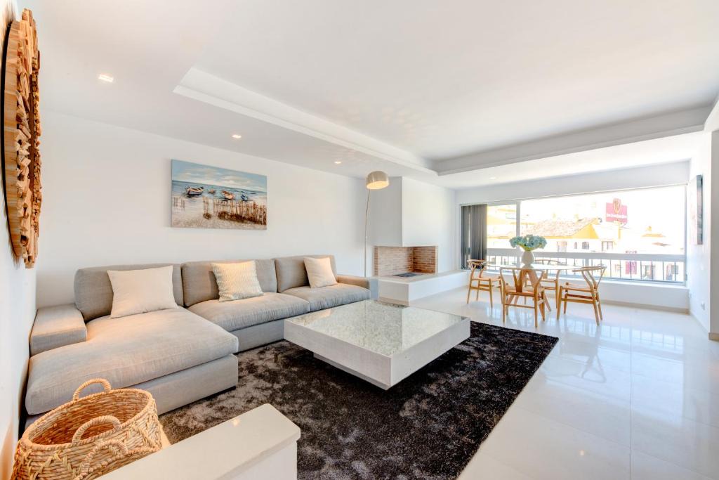 Puerto Banus Apartment | Luxury Penthouse Puerto Banús RDR403