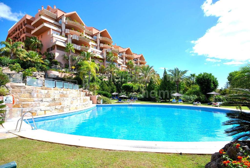 Nueva Andalucia Apartment | Magna Marbella - Apartamento de Lujo y golf en zona de Puerto Banús
