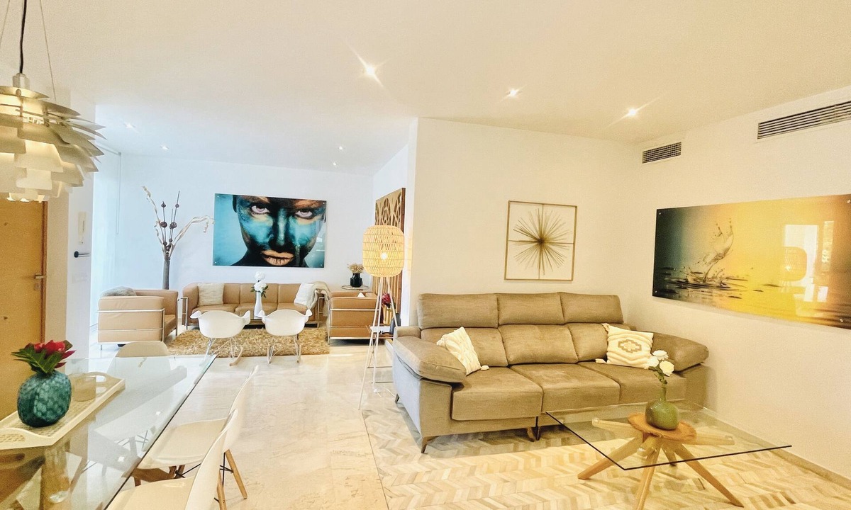 Marbella Apartment | Modern apartment in amazing surroundings at Golden Mile, 4 pools, tennis etc