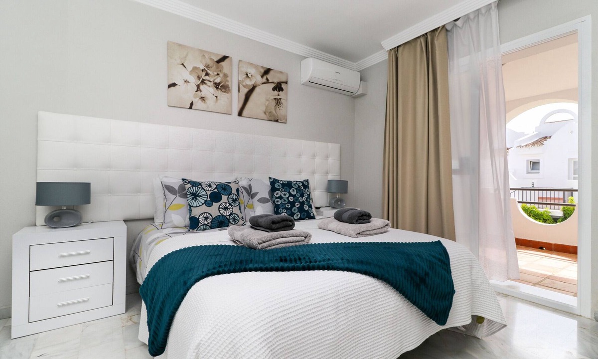 Urbanizacion Hacienda las Chapas Apartment | Modern duplex 6303 - great facilities onsite
