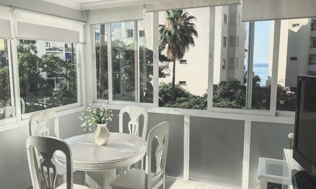 Marbella City Centre Apartment | NEW APARTMENT IN THE CENTER OF MARBELLA WITH SEA VIEWS