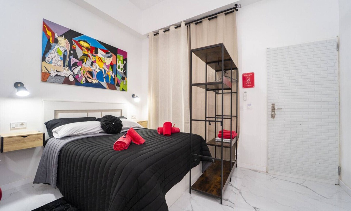 Benidorm Centro Apartment | Picasso Studio Beach-50m from the Sea