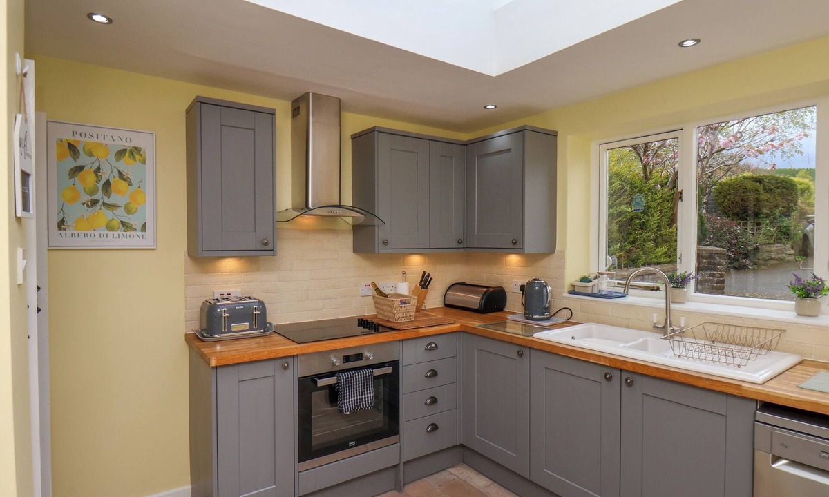 Cloughton Cottage | Rose Cottage