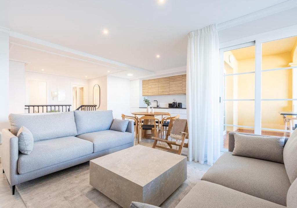 Nueva Andalucia Apartment | Señorio de aloha 3 bedroom duplex within walking distance to Puerto Banus