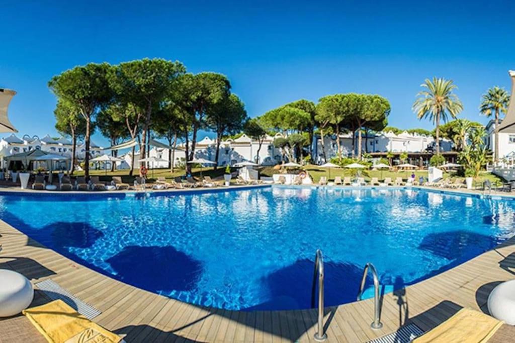 Urbanizacion Hacienda las Chapas House | SEA VIEW Holiday Home in Marbella Resort