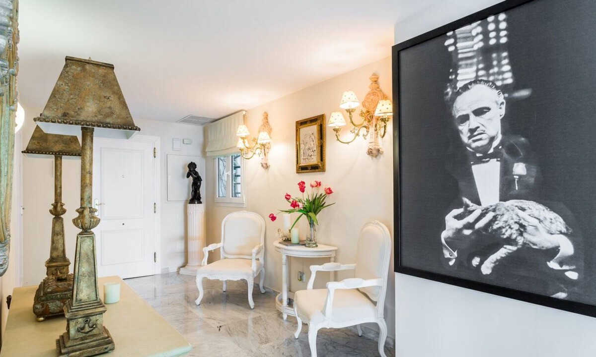 Puerto Banus Apartment | Superb Luxurious Apartment in Playa Del Duque, Puerto Banus