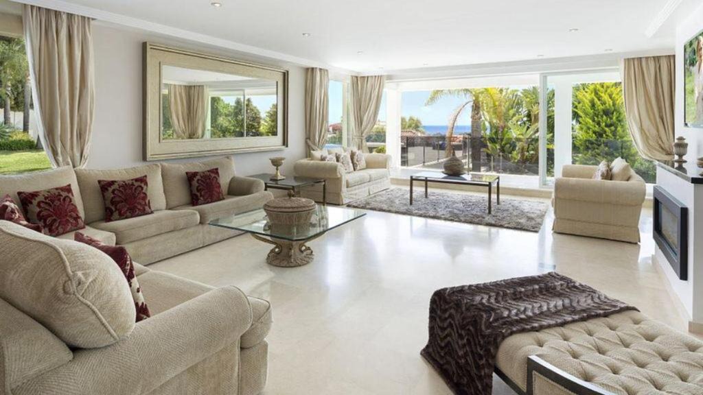 Elviria Villa | Villa Issabella by Rafleys