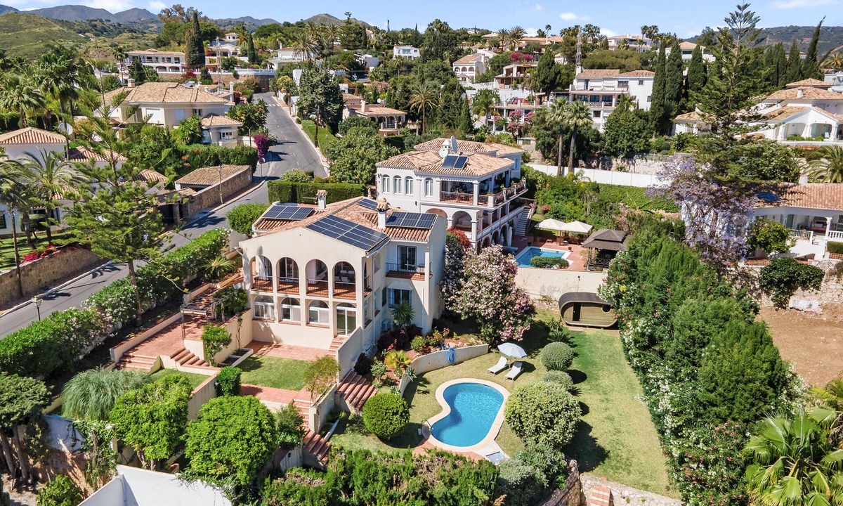 Urbanizacion el Rosario Villa | Wonderful family villa with sea view