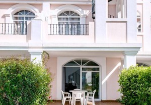 2 BR Townhouse in Aloha Gardens walking distance to Restaurants, Bars and Shops 23
