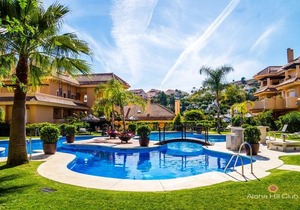 Aloha Hill Club