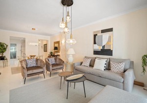 Apartamento de 2 dormitorios en Las Gaviotas - Puerto Banús