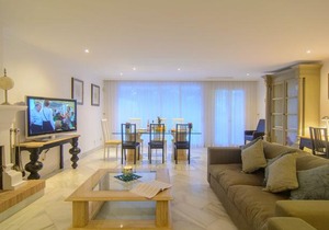 Apartment in White Pearl Beach