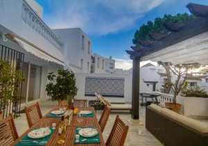 Apartment in White Pearl Beach