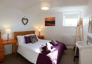 Denelea - Stunning Sea Views!