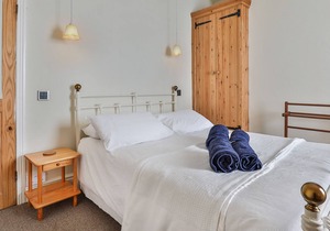 Finest Retreats | Seaside Cottage