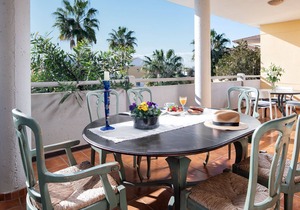 First line golf apartment in Cabopino II