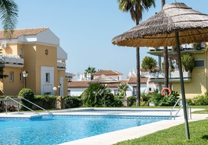 First line golf apartment in Cabopino
