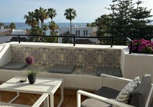 Jardines de las Golondrinas Marbella with Sea Views