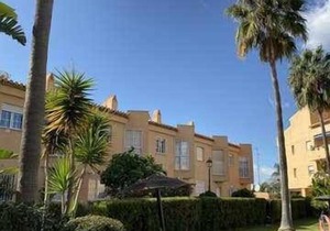 La Reserva de Alvarito Apartment | EaW Homes