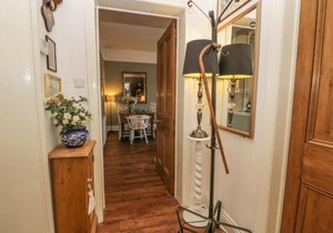 Londesborough Cottage
