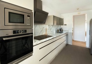 Luxury first line golf apartment with panoramic sea views in Elviria