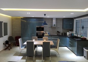 Quiet Apartment in Private Villa, Marbella