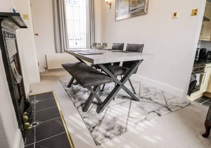 RYDAL COTTAGE, pet friendly, character holiday cottage in Scarborough