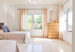 Sea view modern villa El Rosario Marbella