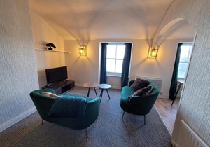 Sea view Penthouse flat 6 with fast WiFi and Free PARKING