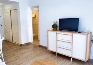 Skol 242 Excellent One Bedroom Apartment with Sea Views