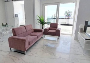 SKOL 645. Exclusive Three Bedrooms Apartment with Sea Views