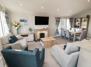 Finch | Cayton Bay