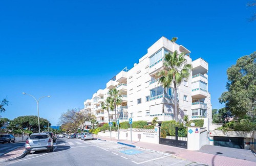 Marbella Apartment | 102 m² Apartment ∙ 2 bedrooms ∙ 4 guests